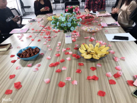 “青春ing，把心聲say出來”之金秋?主題交流會