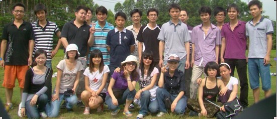 走進(jìn)“鄉(xiāng)村”，親近大自然